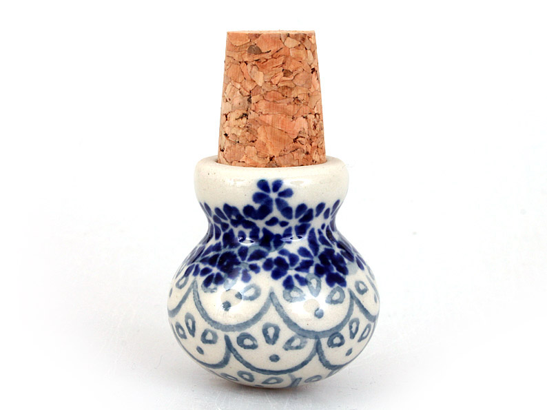 Round Cork   White Lace