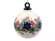Ball Ornament   Wreath