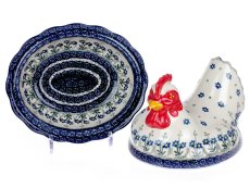 Hen Shaped Jar Flower Garden