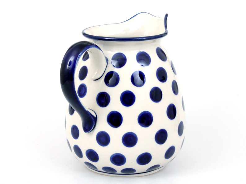 Jug 2 l (65 oz)   Big Dots